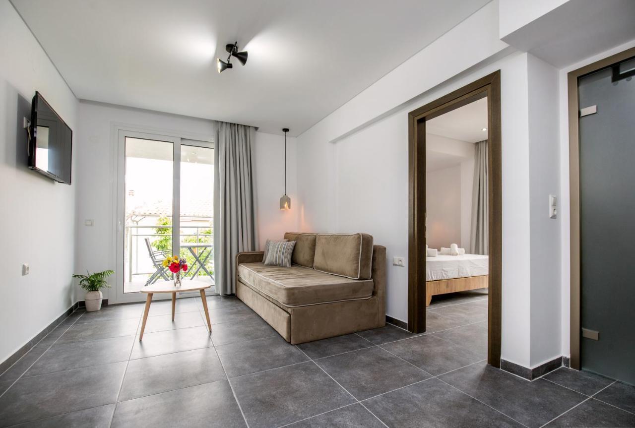 Linden Apartment Potos